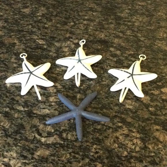 Starfish Wall Hooks & Decor - Picture 2 of 10
